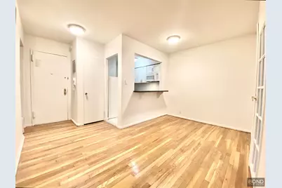 345 E 72nd Street #2A, New York City, NY 10021 - Photo 2