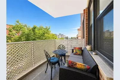 2800 Coyle Street #322, New York City, NY 11235 - Photo 22