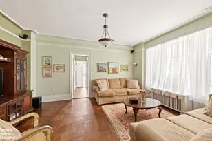 215 W 91st St, New York City, NY 10024 - Photo 2