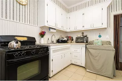 2544 Hubbard Street, New York City, NY 11235 - Photo 4