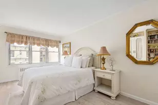 435 E 65th St, New York City, NY 10065 - Photo 2
