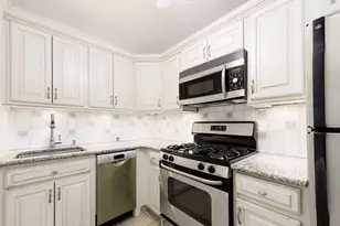 435 E 65th St, New York City, NY 10065 - Photo 2