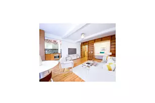 405 W 23rd St, New York, NY 10011 - Photo 2