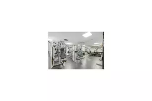 405 W 23rd St, New York, NY 10011 - Photo 12