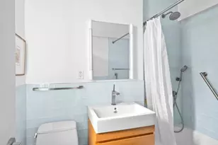 60 E 9th St, New York City, NY 10003 - Photo 6