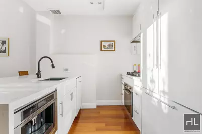 134 Powers Street #3C, New York City, NY 11211 - Photo 4