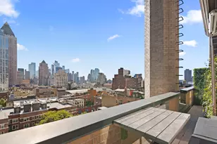 310 W 56th St, New York City, NY 10019 - Photo 6