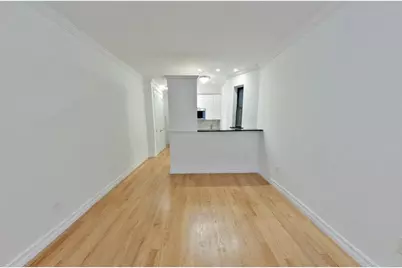 886 10th Avenue #3A, New York City, NY 10019 - Photo 2