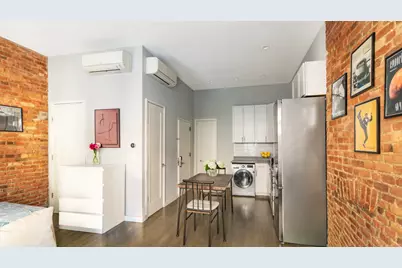1018 Lexington Avenue #3F, New York, NY 10021 - Photo 2