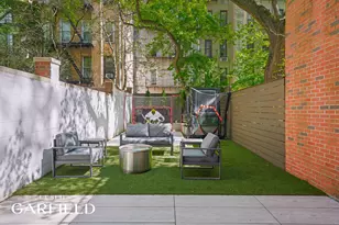 431 E 84th St, New York City, NY 10028 - Photo 10