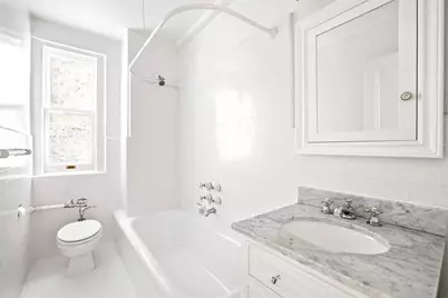 25 E 86th Street #2E, New York City, NY 10028 - Photo 8