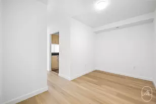561 10th Ave, New York City, NY 10036 - Photo 4