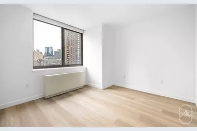561 10th Avenue #20A, New York City, NY 10036 - Photo 6
