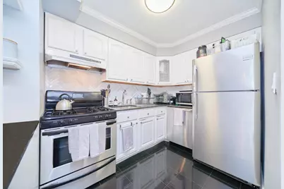305 E 24th Street #8J, New York City, NY 10010 - Photo 6