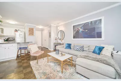 305 E 24th Street #8J, New York City, NY 10010 - Photo 4