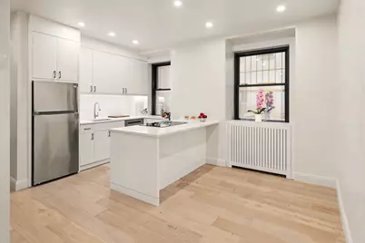 252 W 85th Street #1B, New York City, NY 10024 - Photo 6