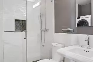 275 W 96th St, New York, NY 10025 - Photo 8