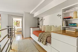 569 Carroll St, New York City, NY 11215 - Photo 8