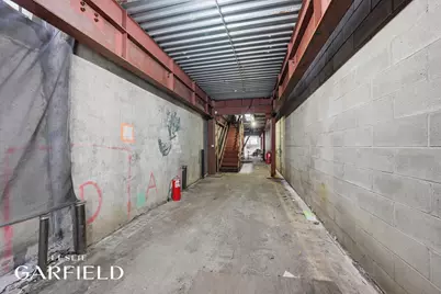 210 E 52nd Street, New York City, NY 10022 - Photo 4