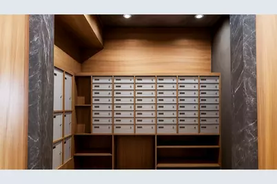 350 E 18th Street #5E, New York, NY 10003 - Photo 16
