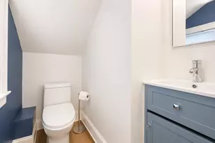 70-45 Manse St, New York City, NY 11375 - Photo 8