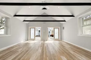 70-45 Manse St, New York City, NY 11375 - Photo 16