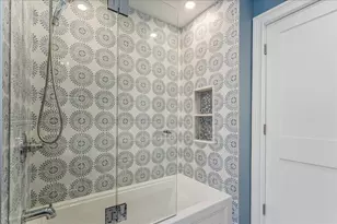 70-45 Manse St, New York City, NY 11375 - Photo 20