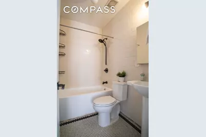 17 E 17th Street #D4, Brooklyn, NY 11226 - Photo 10