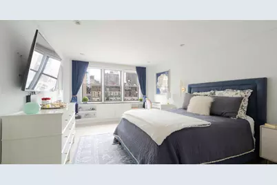 241 E 76th Street #10BCD, New York City, NY 10021 - Photo 12