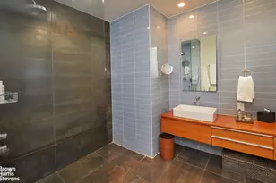 420 W 25th St, New York City, NY 10011 - Photo 4