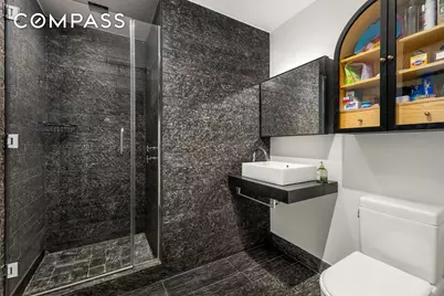 20 Pine Street #1802, New York, NY 10005 - Photo 8