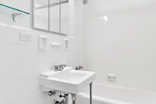 315 E 69th St, New York City, NY 10021 - Photo 8