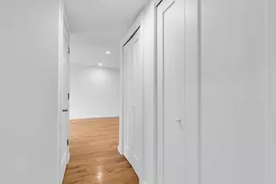 30-25 21st St, New York City, NY 11102 - Photo 6