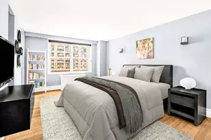 305 E 40th St, New York City, NY 10016 - Photo 10