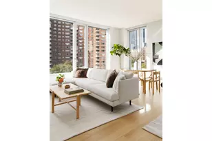 280 W 24th St, New York, NY 10011 - Photo 2