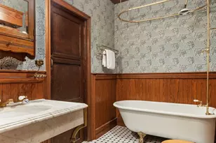 234 W 22nd St, New York City, NY 10011 - Photo 12
