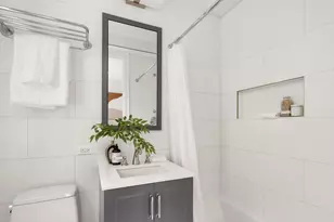 975 Park Ave, New York City, NY 10028 - Photo 8