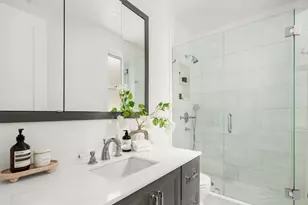 975 Park Ave, New York City, NY 10028 - Photo 6