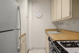 333 E 66th St, New York City, NY 10065 - Photo 4