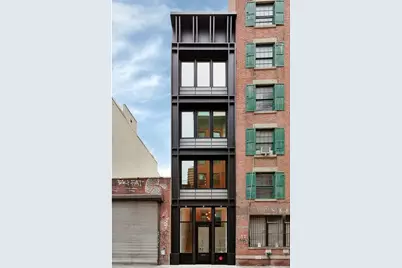267 1/2 Water Street, New York City, NY 10038 - Photo 1