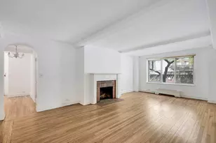 424 E 52nd St, New York City, NY 10022 - Photo 2