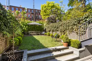 330 President St, New York City, NY 11231 - Photo 8