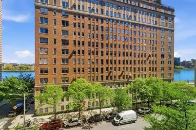 10 E End Avenue #6K, New York City, NY 10075 - Photo 1