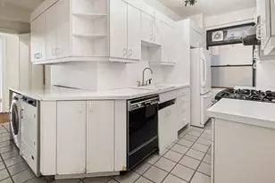 325 E 79th St, New York, NY 10075 - Photo 18