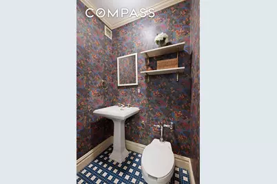 320 E 72nd Street #6A, New York City, NY 10021 - Photo 12