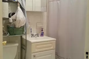 123 E 90th St, New York, NY 10128 - Photo 8
