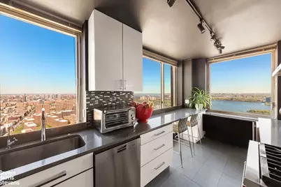 215 E 96th Street #41H, New York City, NY 10128 - Photo 4