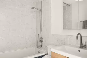 692 President St, New York City, NY 11215 - Photo 6