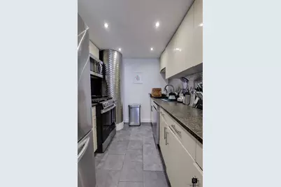 250 Mercer Street #B-1108, New York City, NY 10012 - Photo 8