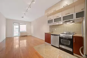 41-26 27th St, New York City, NY 11101 - Photo 2